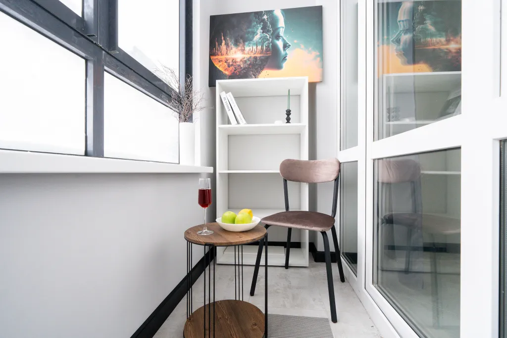 Студия на метро Прокшино