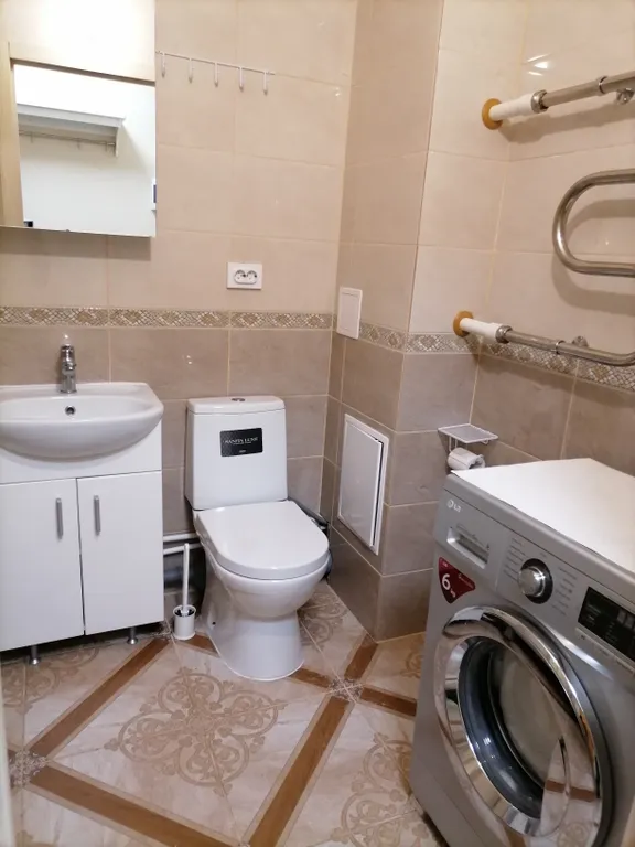 Студия у метро Девяткино