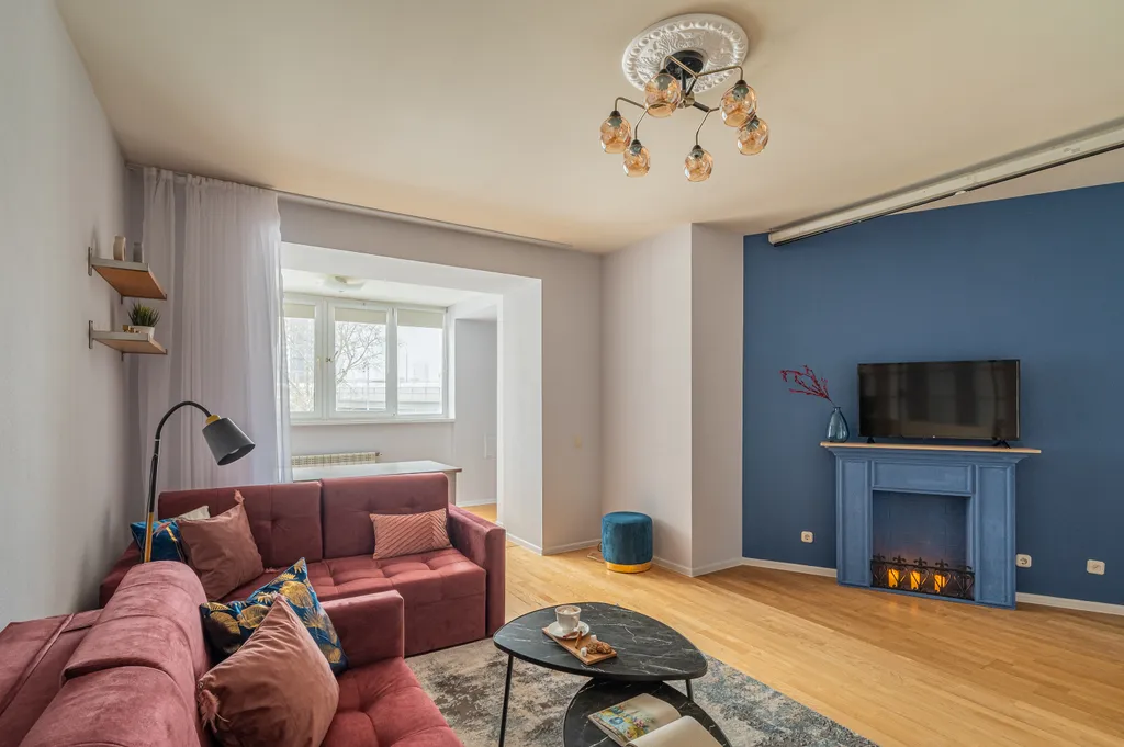 Шикарная 3-комнатная квартира с дизайнерским ремонтом в центре