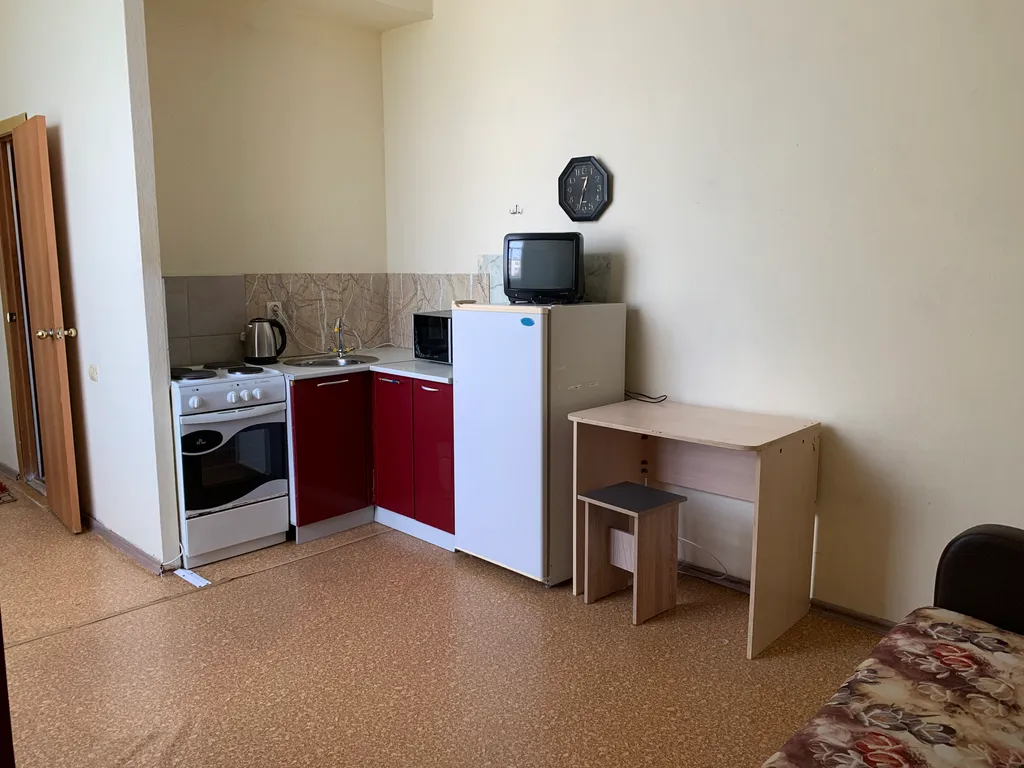 Студия у Клинической больницы