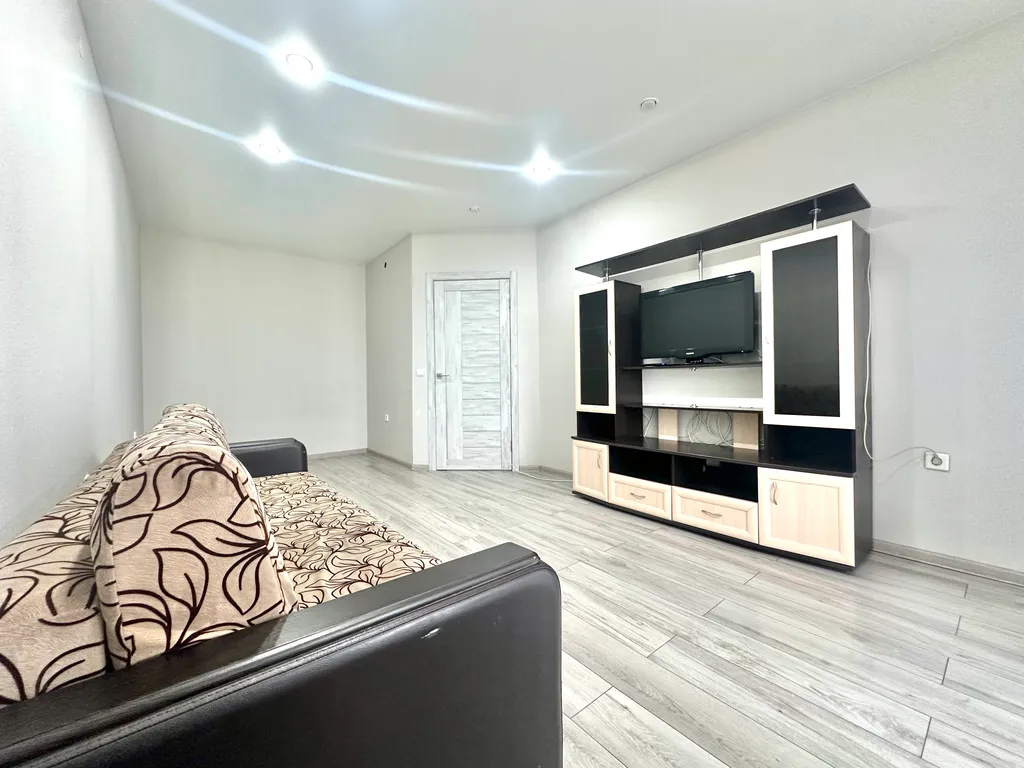 Квартира Однушка с большой парковкой — аренда посуточно в Осиново