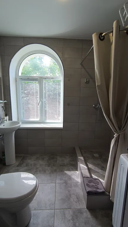 Уютная 2-комнатная студия на пляже