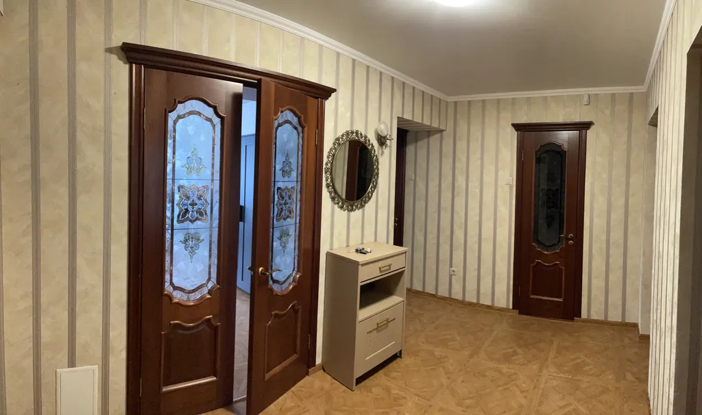 3 комнатная квартира недалеко от исторического центра