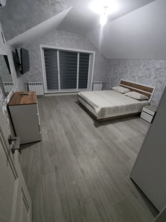 4-комнатный Дом