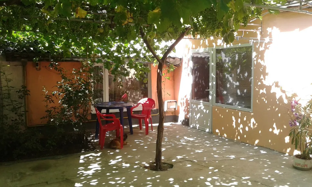 Коттедж 2-комнатный Дом — аренда посуточно в Феодосия