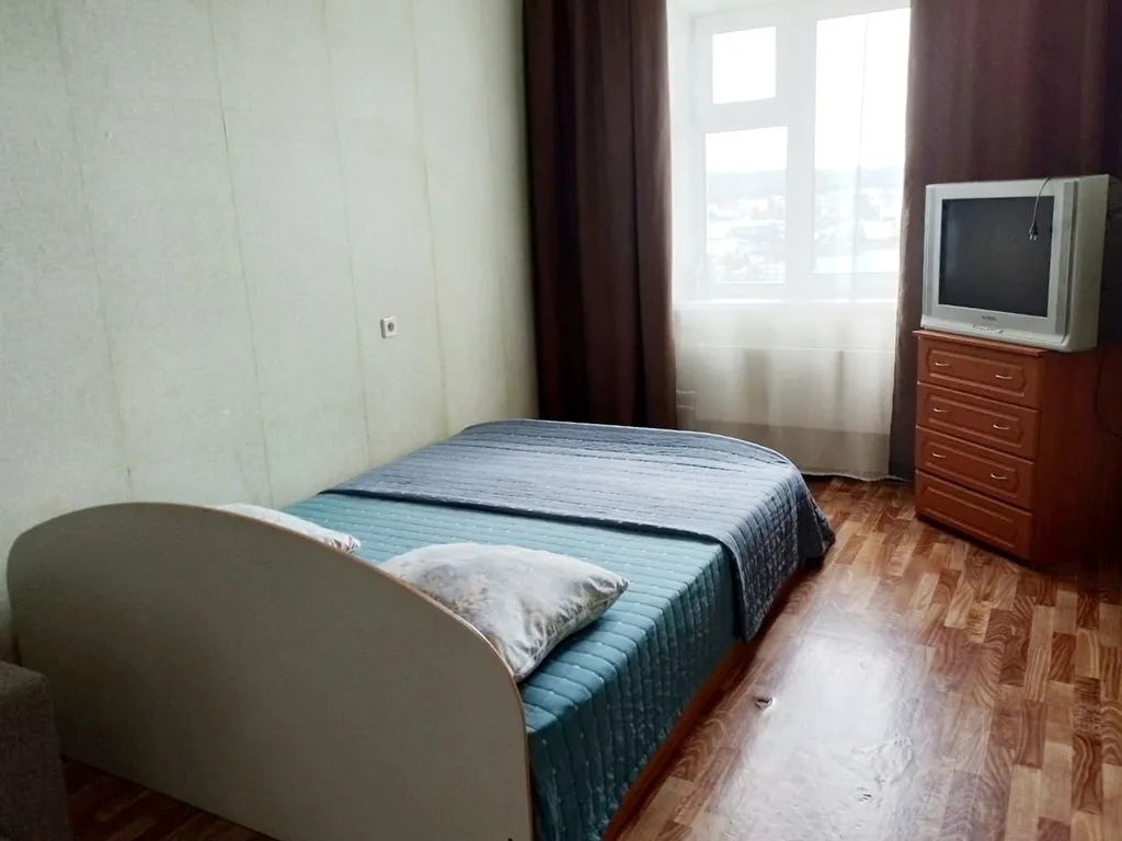 Уютная квартира рядом с аэропортом, с красивым видом на озеро