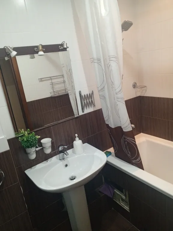 Комфортная двухкомнатная квартира (жд вокзал) с бесконтактным заселени