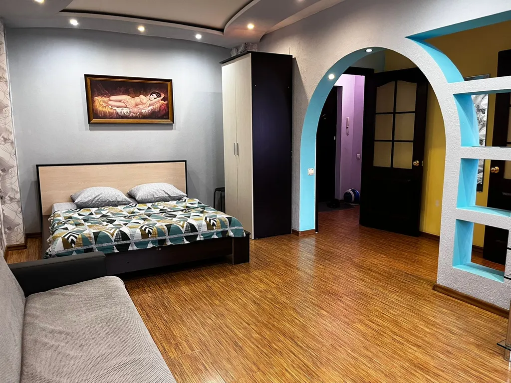 Просторная, недалеко от набережной