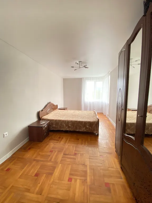 Уютная просторная трёхкомнатная квартира в спальном районе города