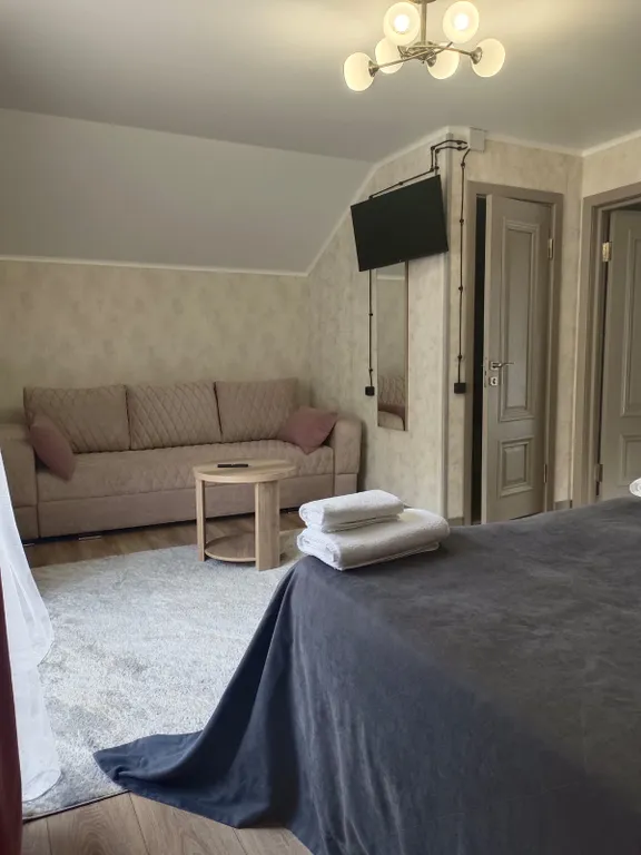 Коттедж-гостевой дом для большой компании