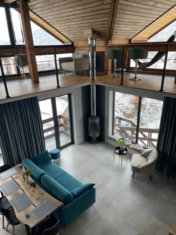 4-комнатная Квартира