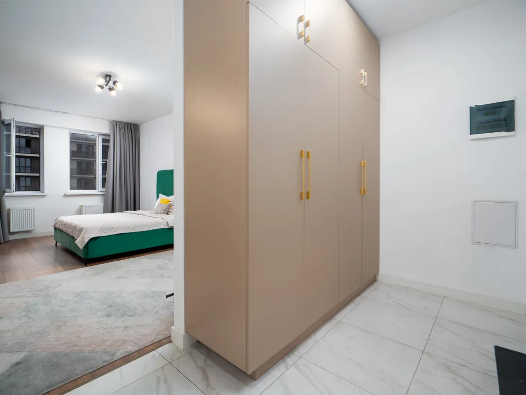 Квартира просторная с балконами, рядом с Мегой