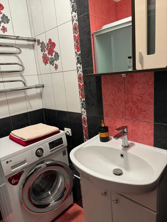 Двухкомнатные апартаменты недалеко от центра до 5 человек