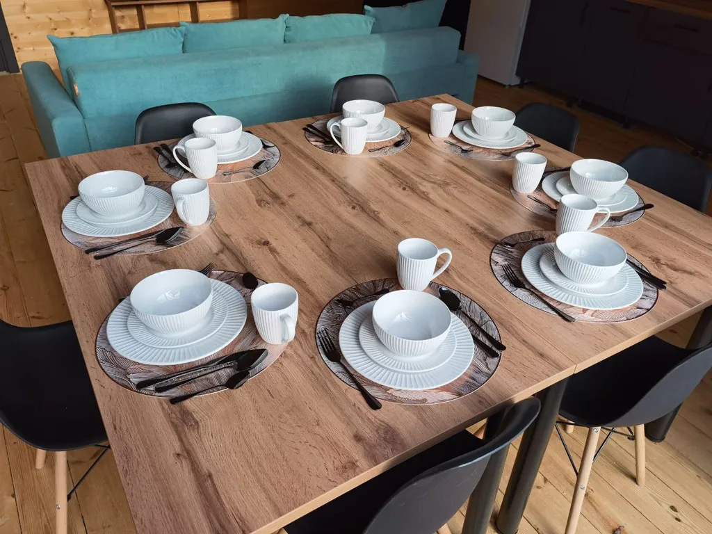 Уединённый загородный дом с баней на большом участке