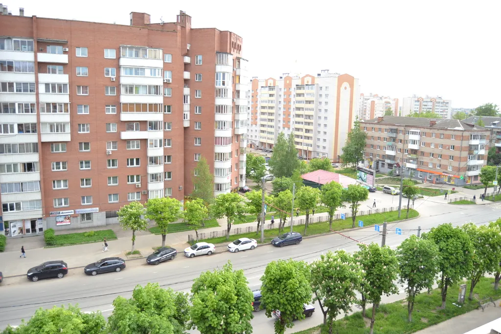 Квартира рядом с кафе Домино