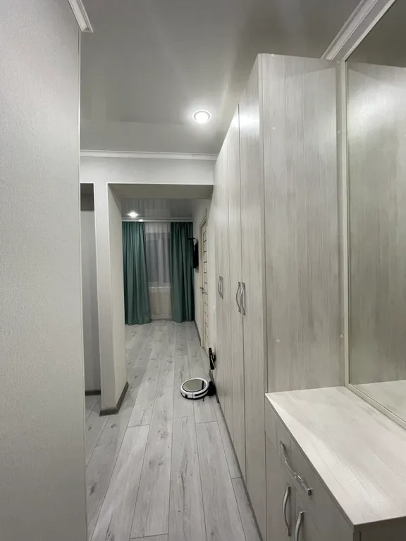 Апартамент с новым ремонтом возле ж/д вокзала