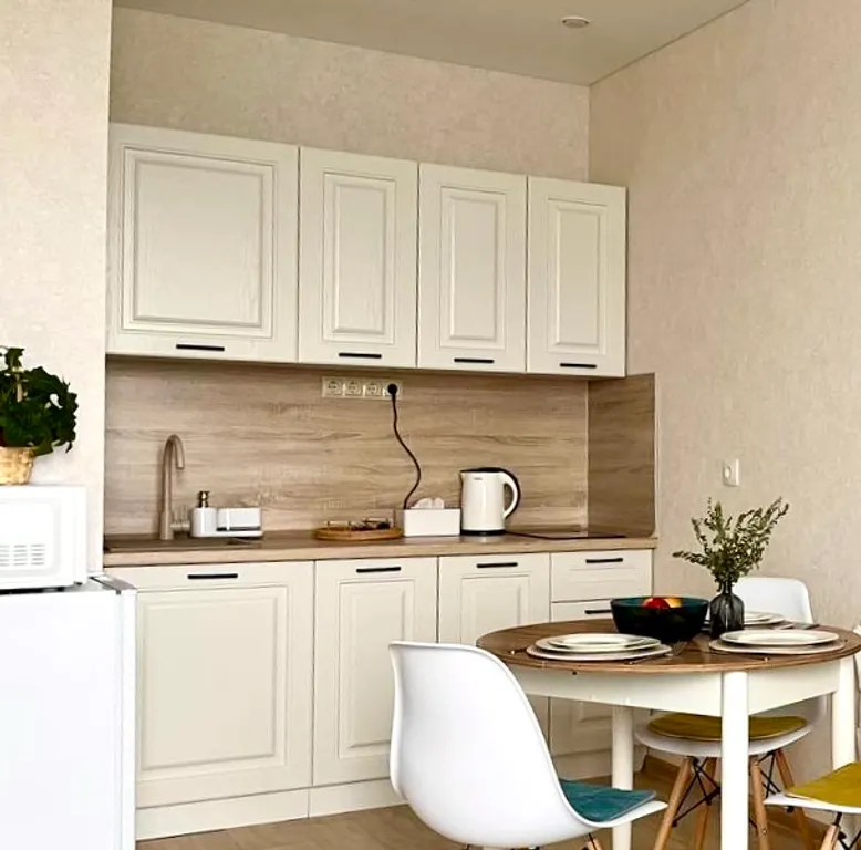 Классная квартира в Цветах