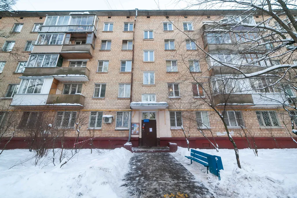 Просторная комфортабельная студия Грэй Стайл