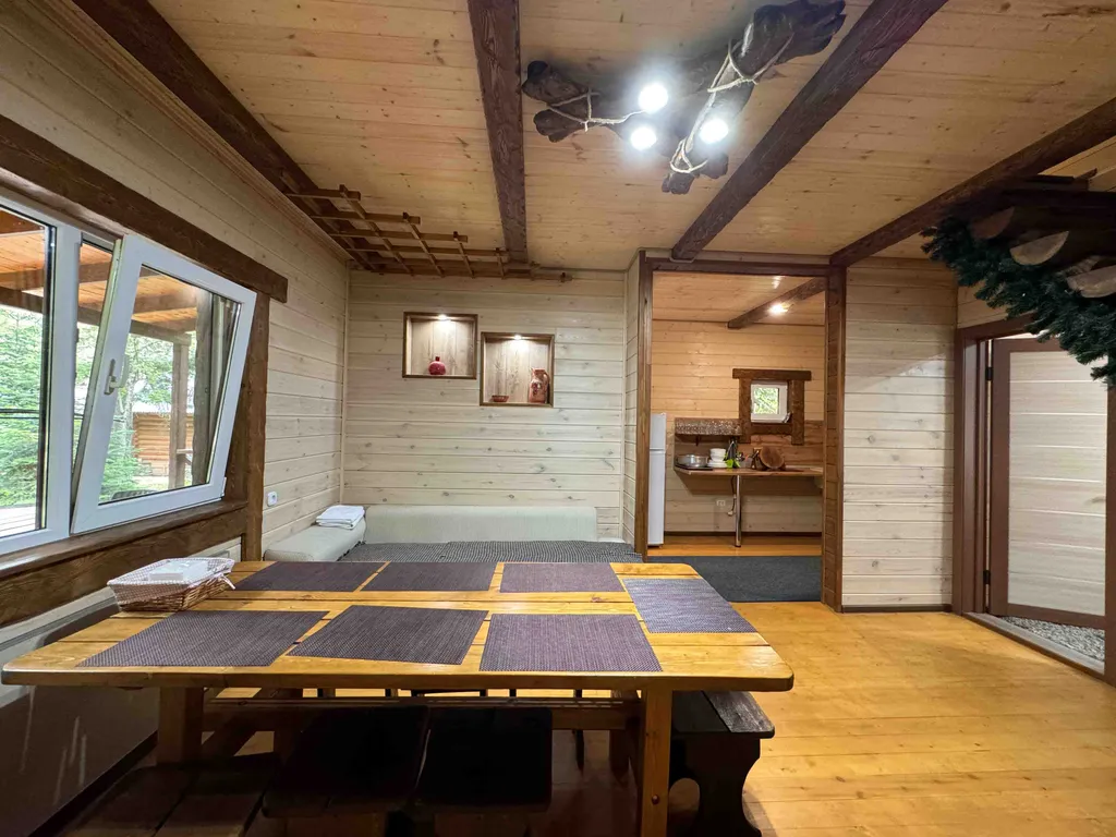 4-комнатный Дом