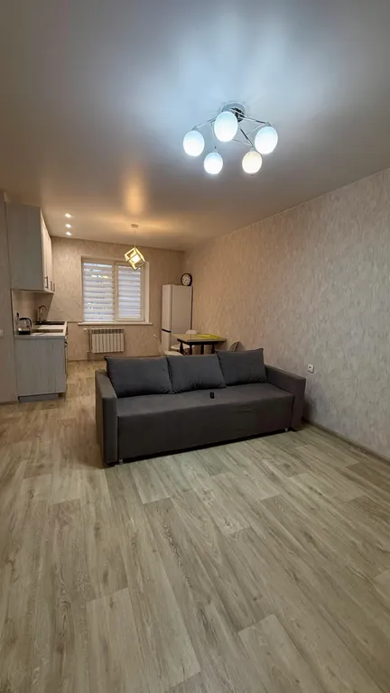 Трёхкомнатная квартира рядом с Набережной