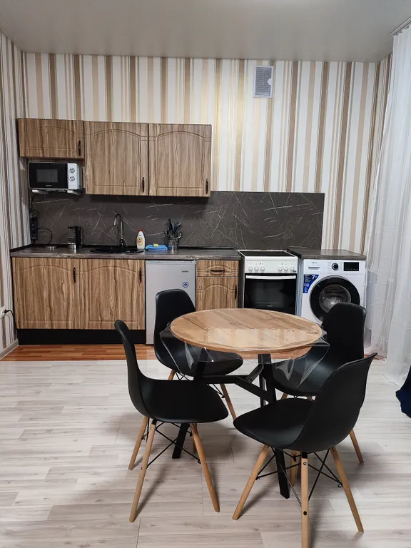 Чистая и уютная квартира в новом доме — аренда посуточно в Омск