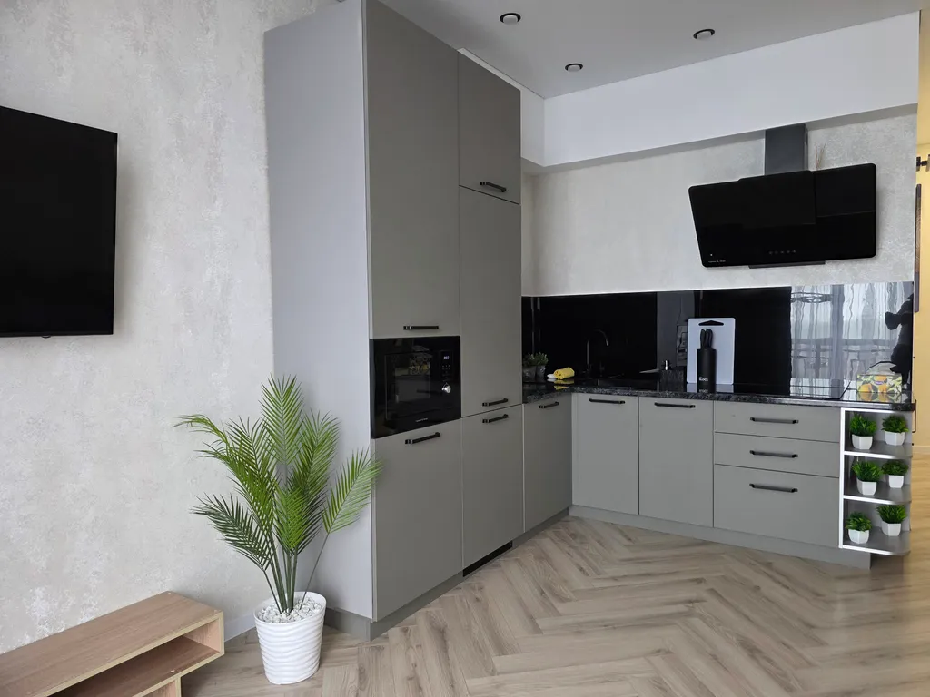 Новая, уютная квартира с красивым видом на горы и город