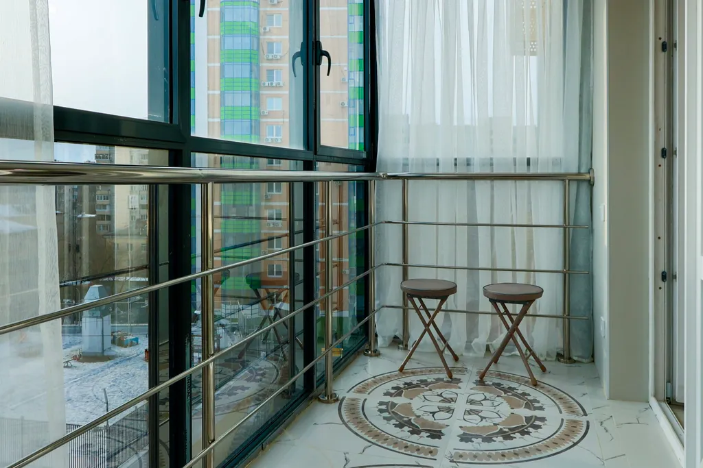 Двухкомнатная с балконом в новом доме