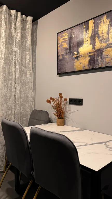 Отличная двухкомнатная квартира с хорошим ремонтом