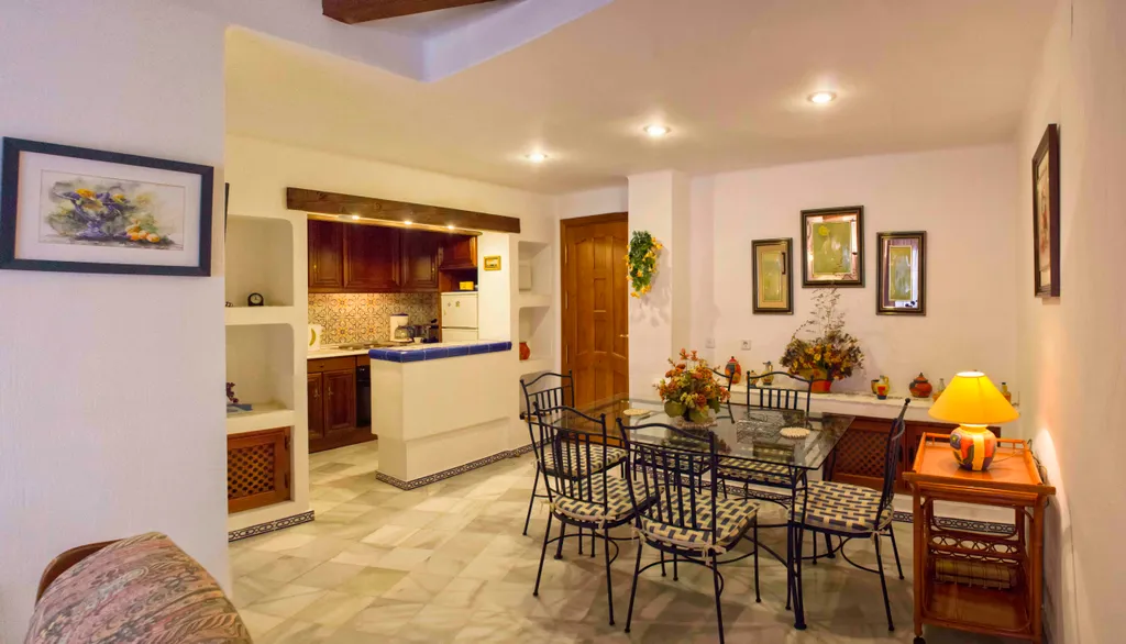 4-комнатная Квартира