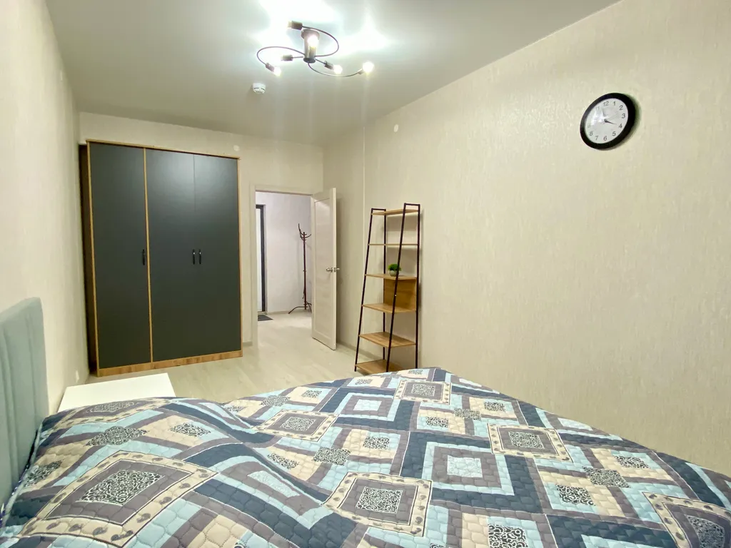 Евро-двухкомнатная с шикарным видом на реку Кама и город