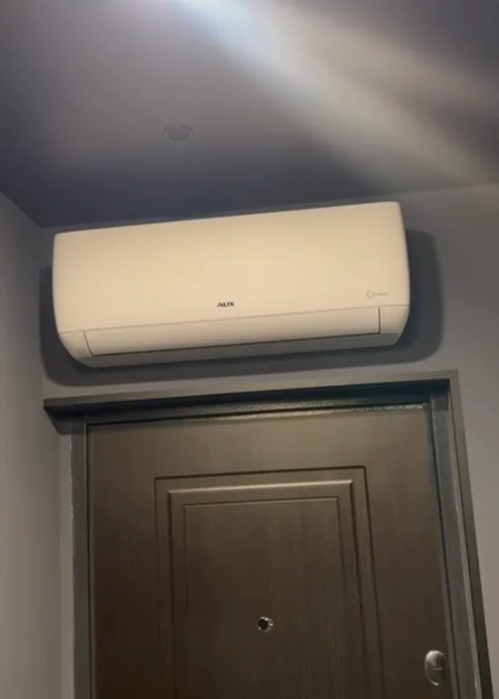 Однокомнатная квартира-студия с дизайнерским ремонтом