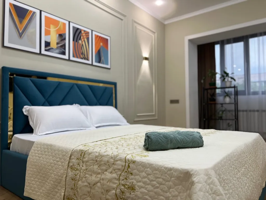 Квартира Шикарный вип с дизайнерским ремонтом в центре Алматы — аренда посуточно в Алматы