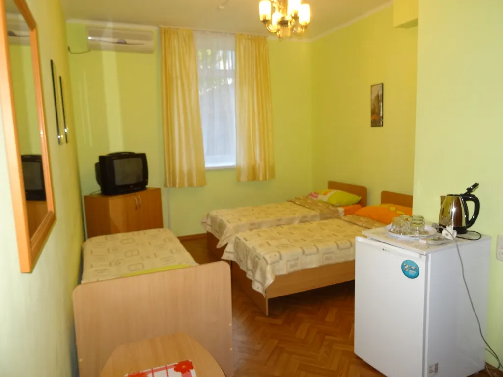 Квартира Комната — аренда посуточно в Орджоникидзе