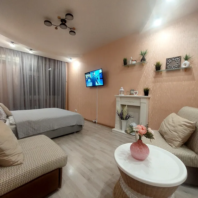 Квартира с верандой в центре