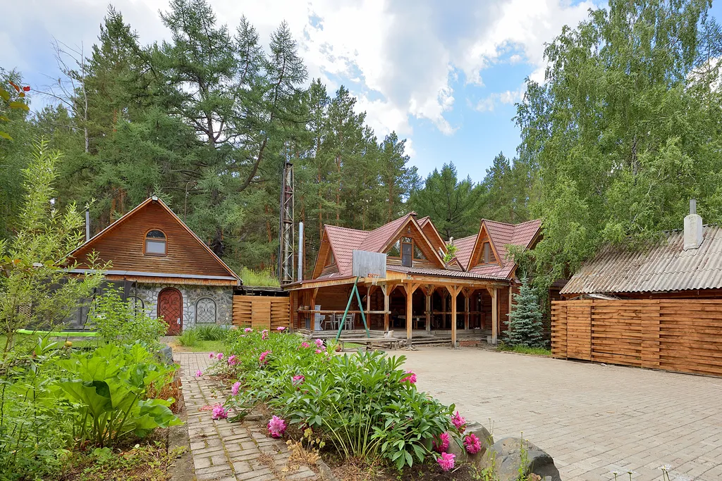 Уютный 2этаж дом 180 м² у леса в 3 км от глц абзаково - отдых до 13 гостей