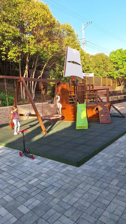 Большая квартира возле моря и бассейна