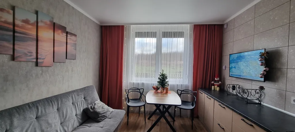 Квартира 1 комнатная квартира с террасой — Светлогорск