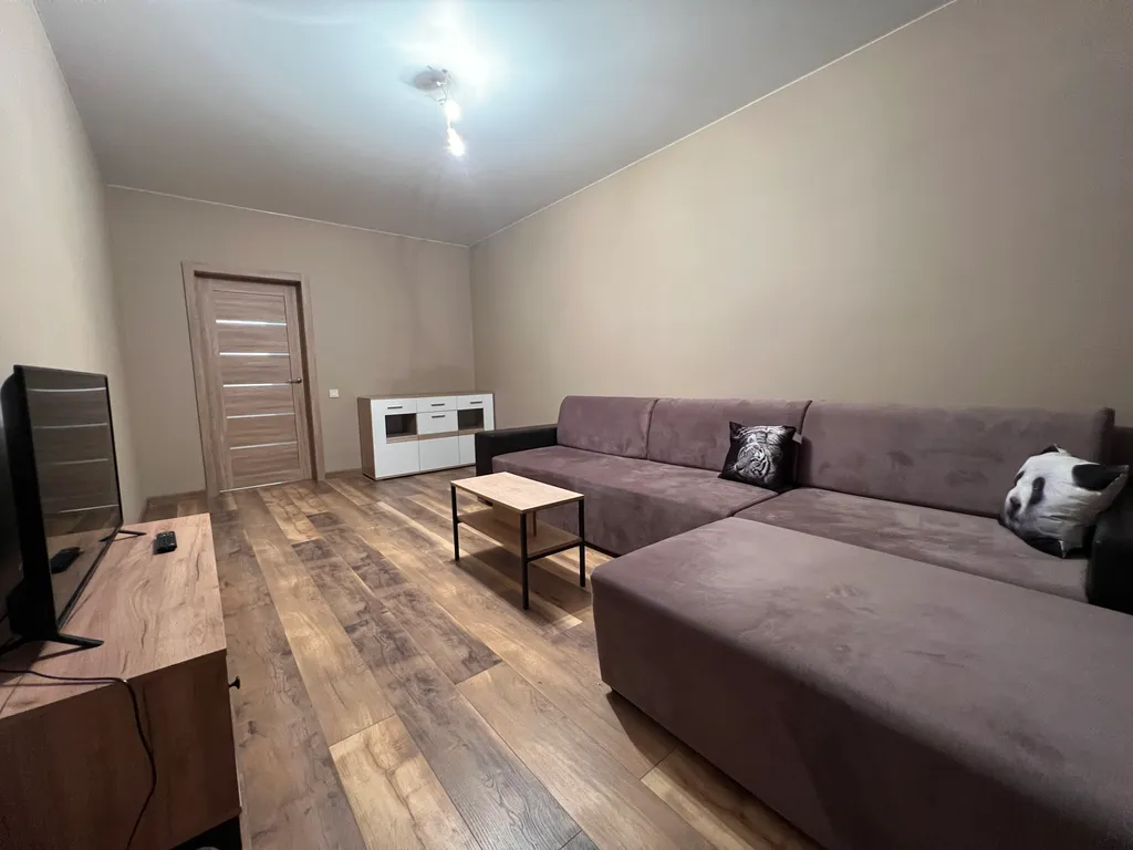 Комфортная квартира NevaBed в ЖК Дом у Озера