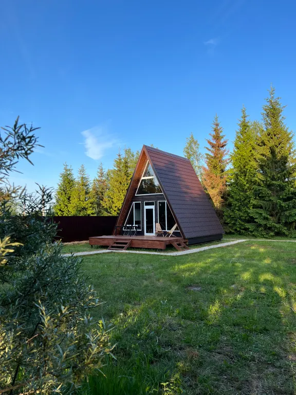 Уютный романтический домик А-фрейм