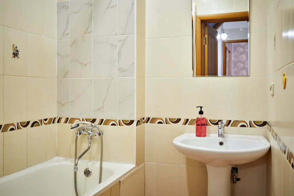 2-комнатная с раздельными спальнями в самом центре