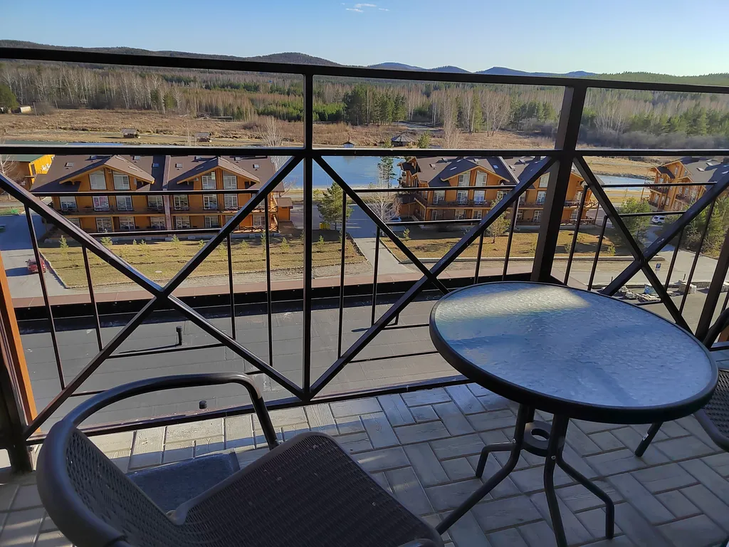 3-х местная студия, вид на озеро