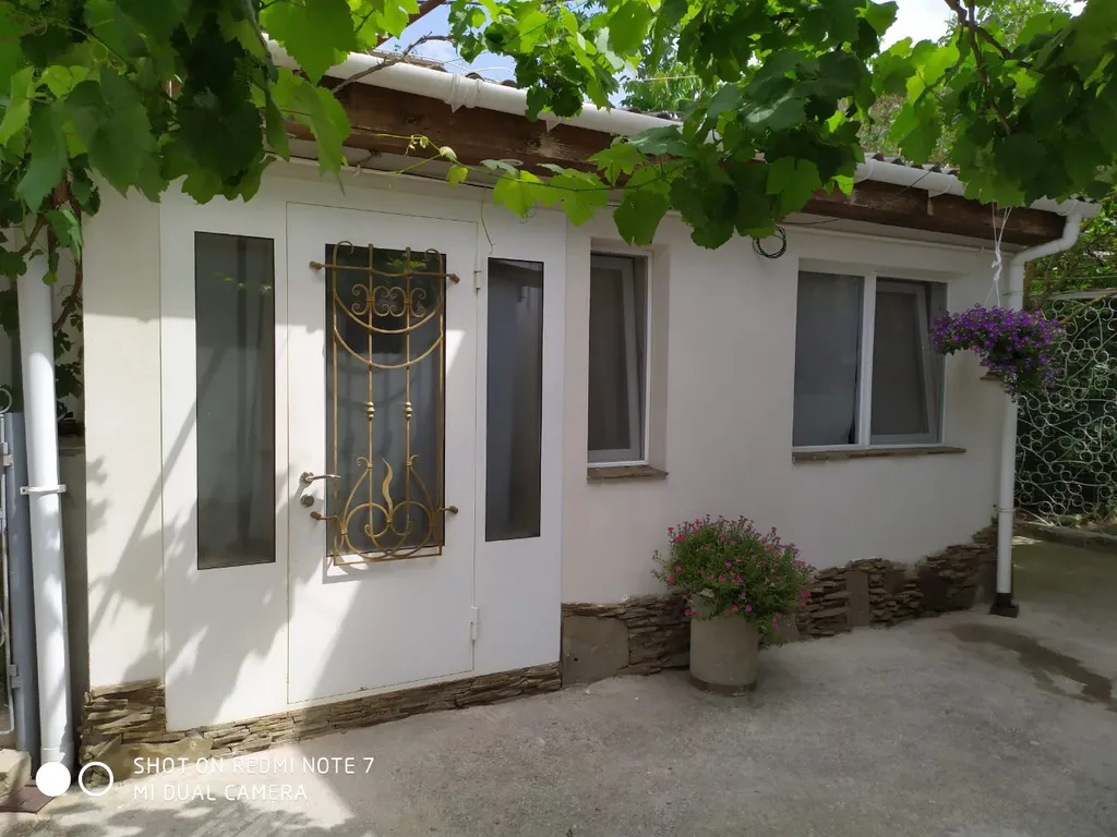 Уютная квартира возле набережной