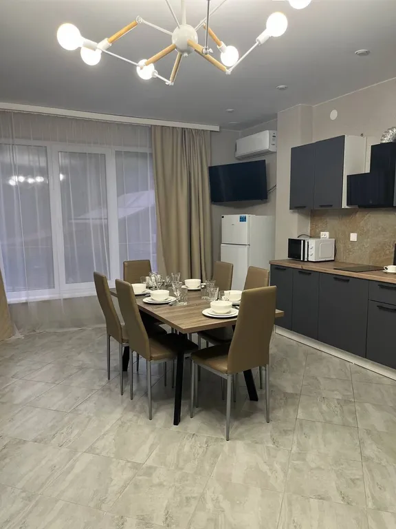 3-комнатные апартаменты с кухней на море