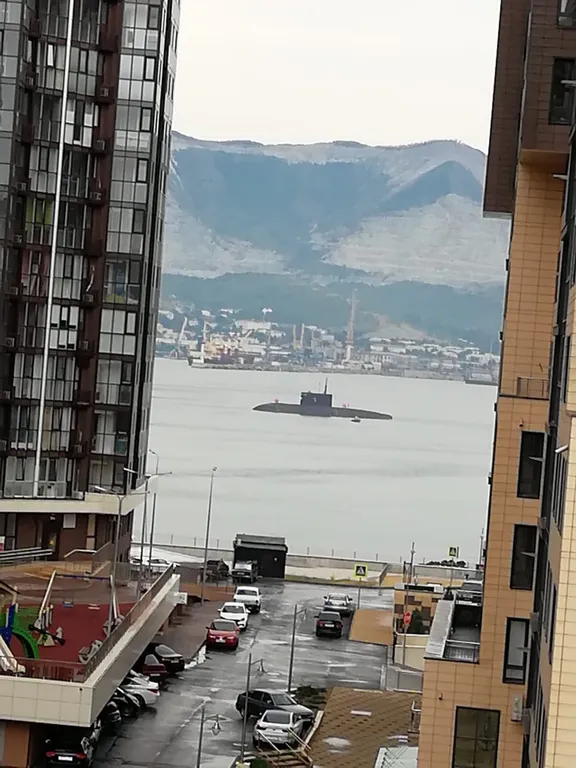 Резиденция на первой линии около Хилтона