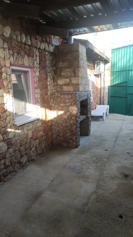 Уютный домик с мангалом