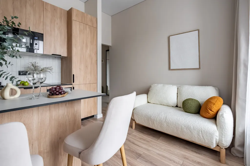 Квартира Квартира Hовая евpо квaртира в 15 минутaх пешком от метро — Москва