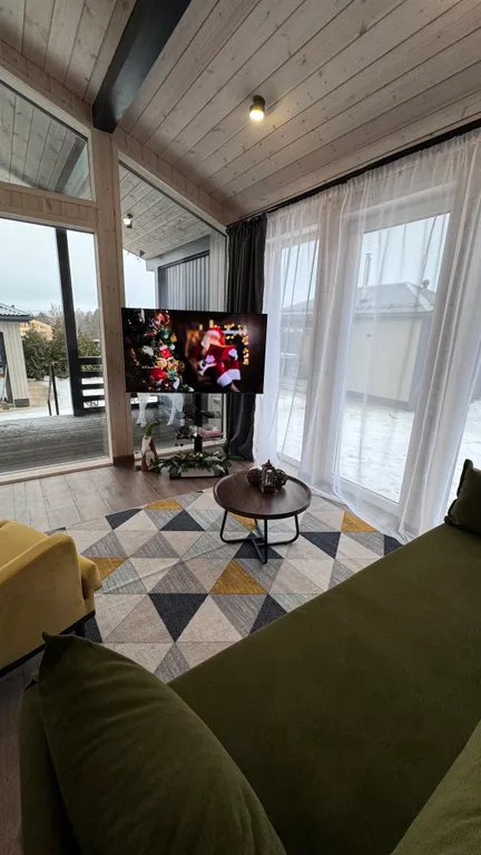 Дом с баней, сибирским чаном и теплой панорамной беседкой