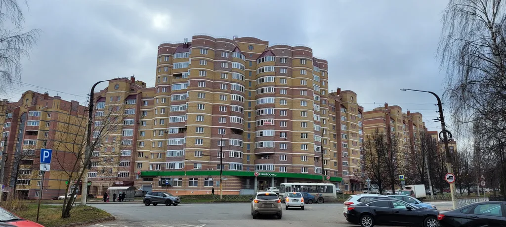 Квартира с панорамным видом на центр и Волгу с высоты птичьего полета