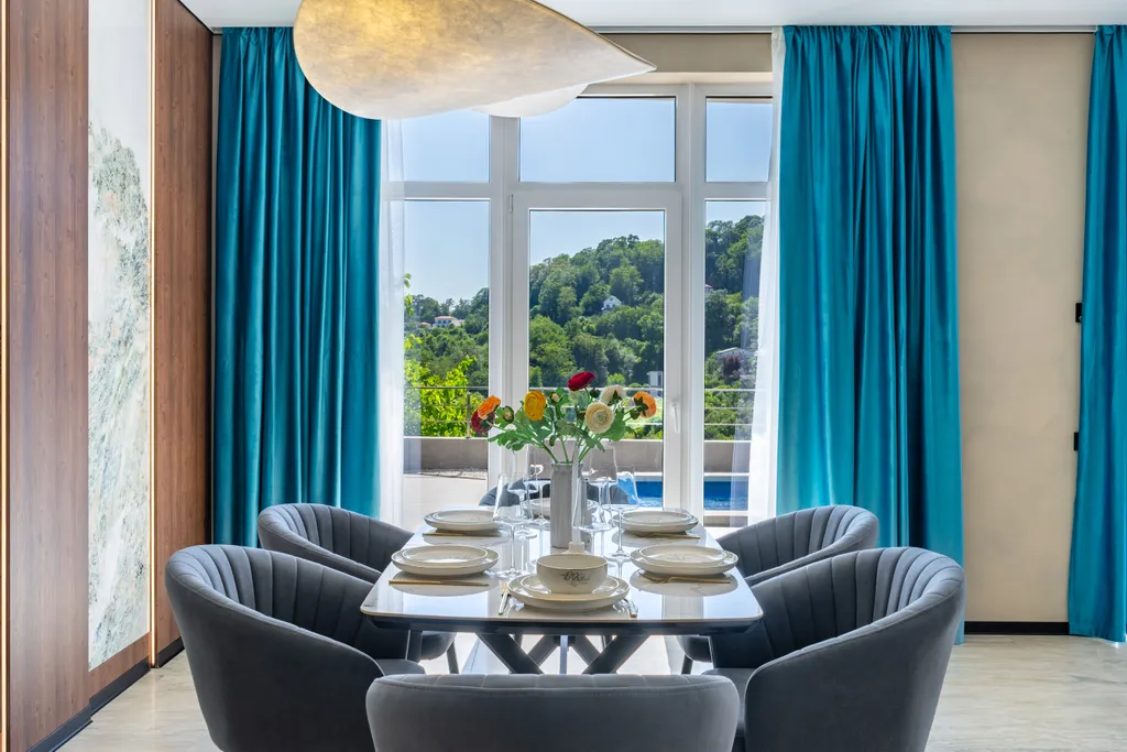 Новый дом, с видом на море и горы