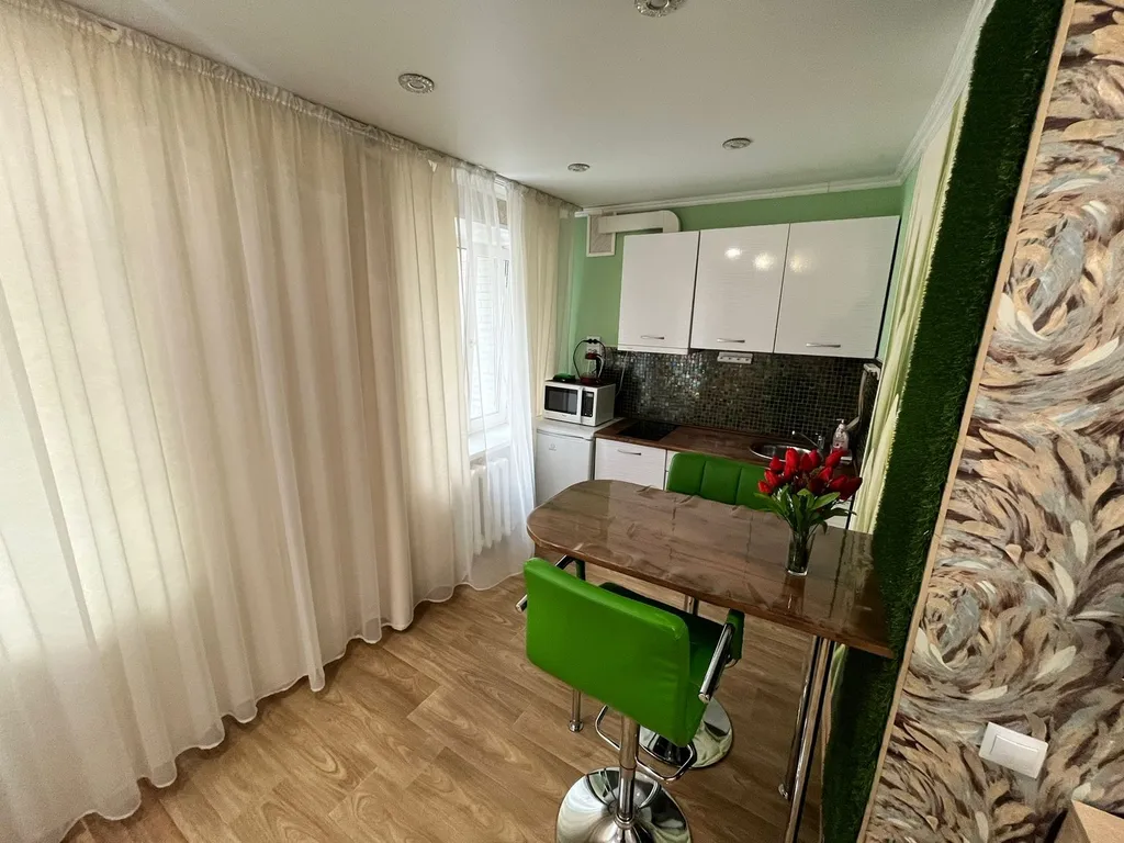 Студия с видом на море